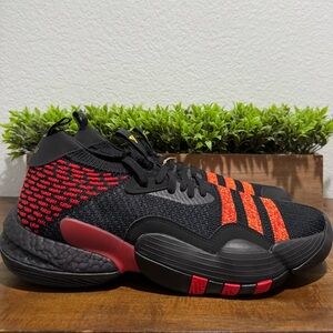 adidas Black and Red Men's Basketball shoes.no tags ..no box that they came in .